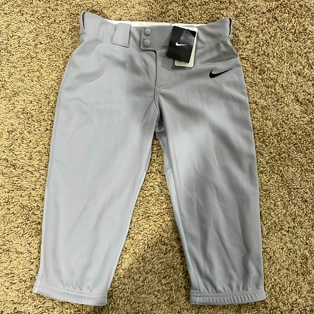 NWT! Nike Girls Softball Pants Double Knee Back Pockets Belt Loops Snap/Zip Sz M